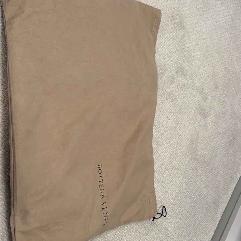NWT Bottega Veneta Tangerine Bag